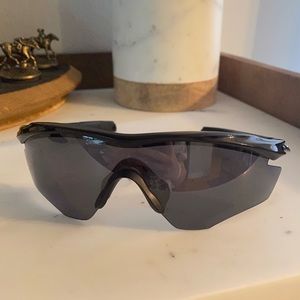 Mens Oakley Sunglasses | M Frame